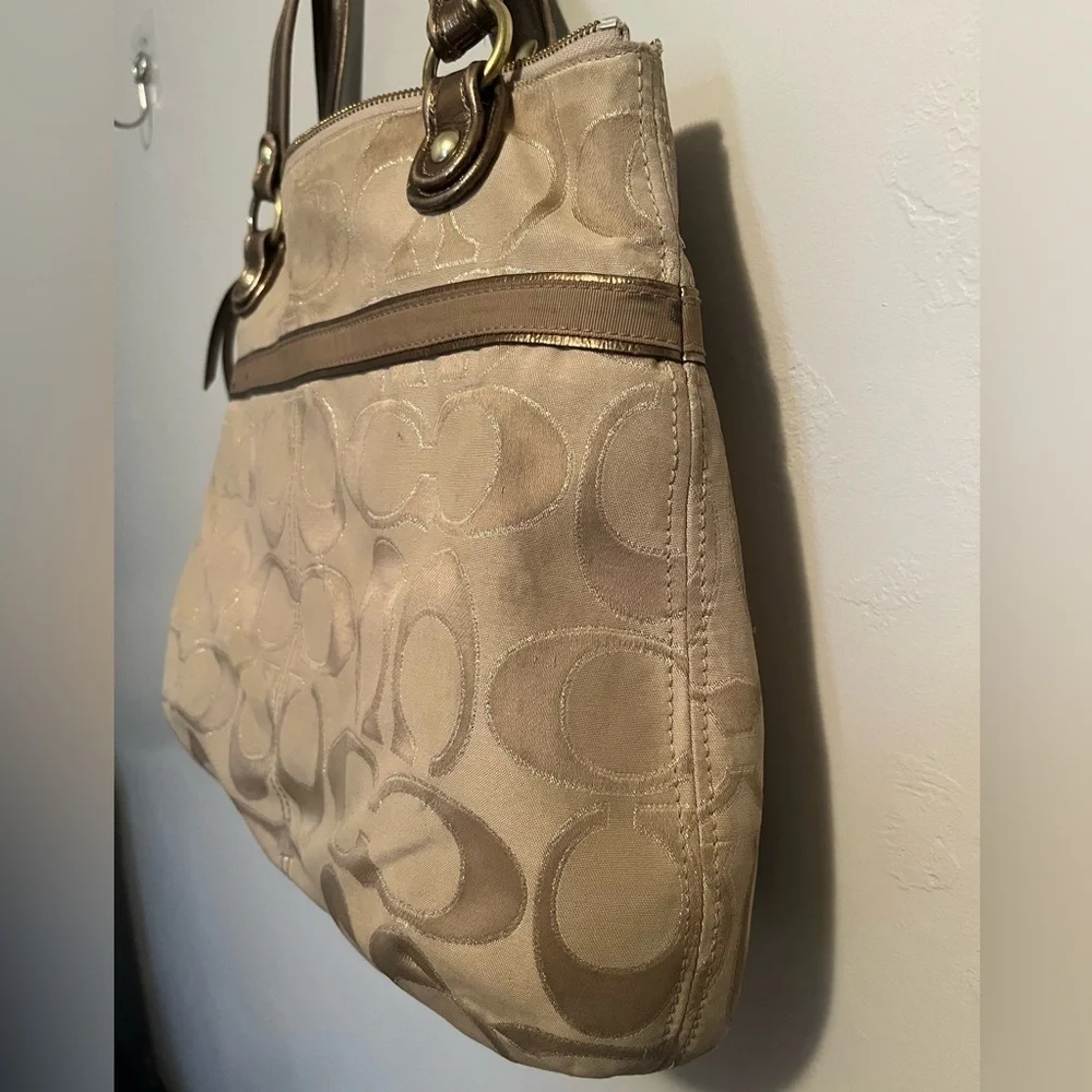 Coach Tan Signature Tote Bag Classic C Monogrammed Fabric
